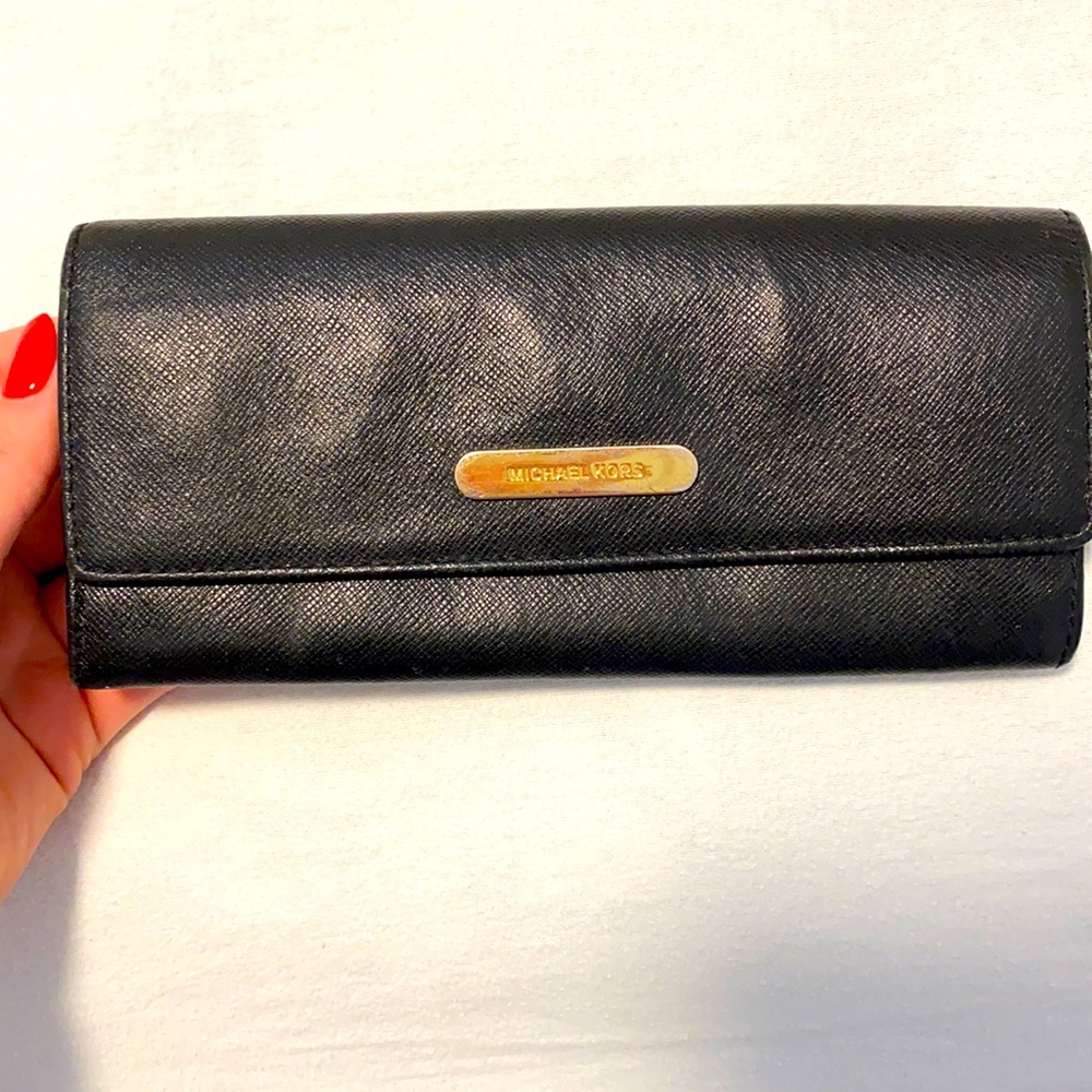 MK wallet